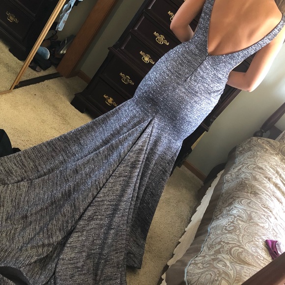 Jovani Prom dress size 4 - Picture 2 of 5
